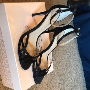 Badgley Mischka- Black Simple Heel